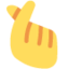 HAND WITH INDEX FINGER AND THUMB CROSSED emoji in Twitter's design style - Unicode 1FAF0